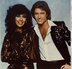  "Solid Gold" Co-Hosts, Marilyn McCoo And Andy Gibb