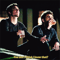  Damon & Stefan About Elena 5X11