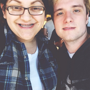  Josh w/ a ファン at Chipotle today (02/05/14)