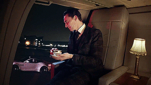  Tom Hiddleston in the Jaguar Big Game Commercial
