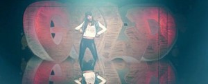  Victoria Justice - Gold - música Video Screencaps