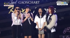  2ne1 3rd GAON Chart Kpop Awards
