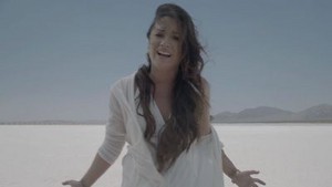  Demi Lovato - grattacielo - Musica Video Screencaps