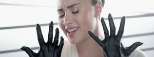  Demi Lovato - 心 Attack - 音乐 Video Screencaps