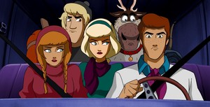 Frozen characters as the Scooby Doo gang