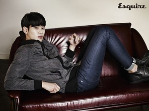  Kim Soo Hyun 'Esquire'