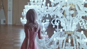  码头, 玛丽娜 and The Diamonds - Primadonna - 音乐 Video Screencaps