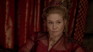  Queen Catherine Screencaps