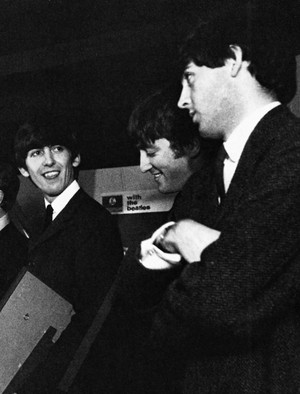  George Harrison, John Lennon and Paul McCartney