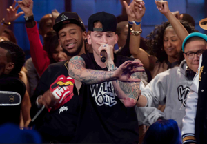  MGK performs on Wild 'N Out