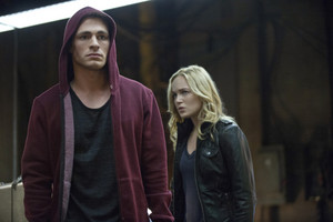  Arrow: imagens From Episode 2.15 “The Promise”