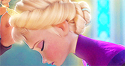  Elsa gif........