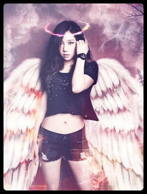  Taeyeon wings