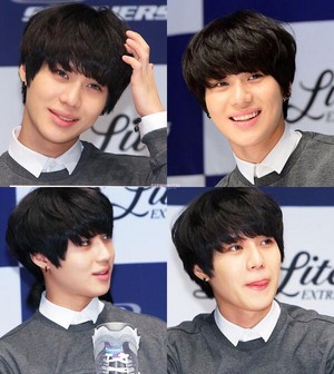  140226 Taemin at SKECHERS fansign event