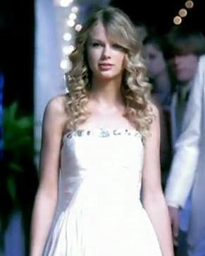 Taylor Swift You Belong With Me music vid!