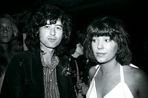  Jimmy Page and Pamela Des Barres