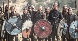  Vikings// Season 2, Episode 1: Brother's War