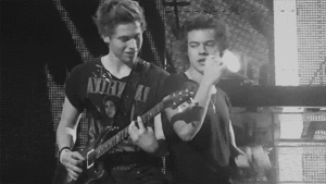  ♥ Luke and Harry ♥