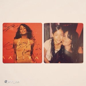 Aaliyah and her fan ♥