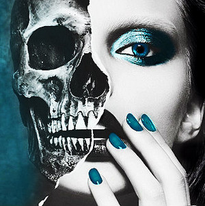  Skull blue