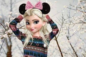  Elsa in her mickey topo, mouse headband