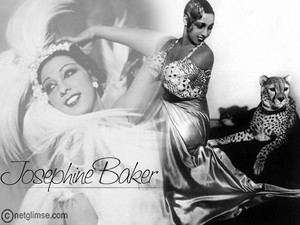  Josephine Baker