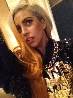  Lady GaGa बिना सोचे समझे Pics♥