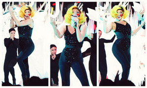  Lady GaGa बिना सोचे समझे Pics♥