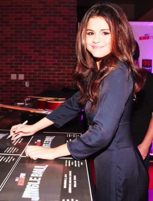  Selena Gomez ランダム Pics ♥