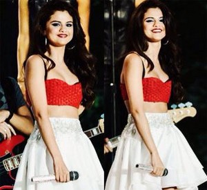 Selena Gomez Random Pics ♥