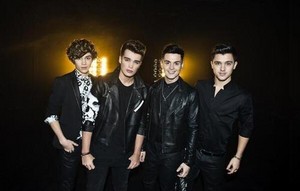  Union j set of loving you is easy