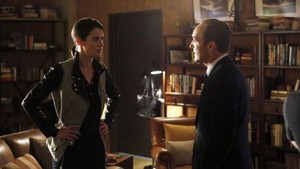  Agent colina and Agent Coulson