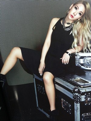  CL 'Harper’s Bazaar' May Issue 2014