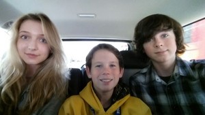  Chandler with Hana and his brother a few days fa ❤