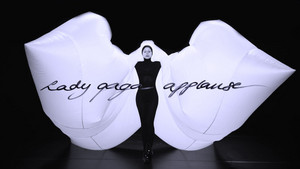 Lady GaGa Applause