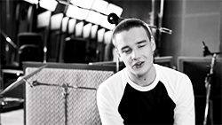  Liam Solo - Little Things