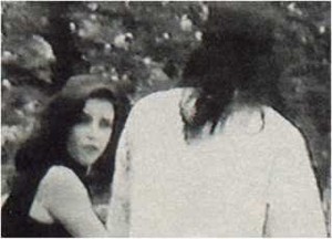  Michael Jackson And First Wife, Lisa Marie Presley, At Disneyworld Back In 1994