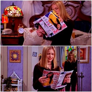 Sabrina the Teenage Witch reading 'Seventeen' magazine with Aaliyah on the cover ♥