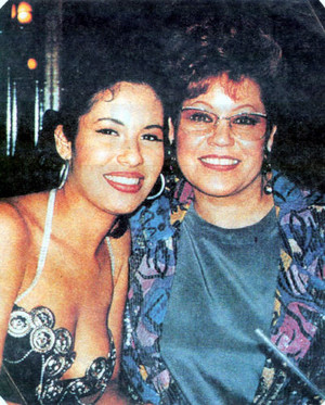 Selena with her mom Marcella:)
