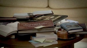  The Originals 1x09—Camille O’Connell reads libri on vampire lore.