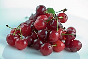  sour, wamekula cherries