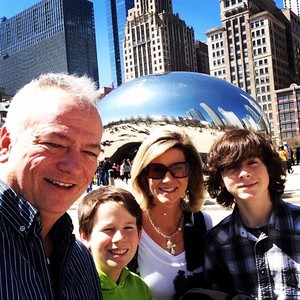  Chandler and his family at the Chicago सेम, बीन last weekend