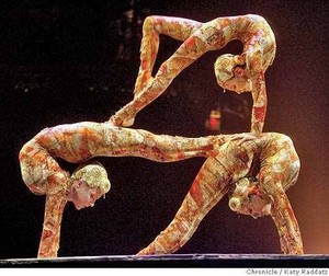  Cirque du soleil kooza contortion act