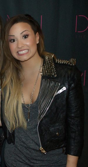  Demi Lovato at her meet and greet in Belo Horizonte, Brazil 5/1