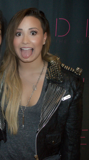  Demi Lovato at her meet and greet in Belo Horizonte, Brazil 5/1