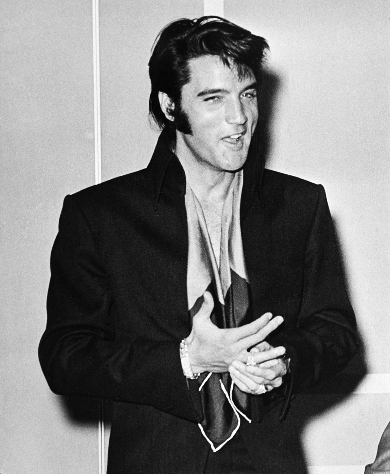 Elvis Presley - Elvis Presley Photo (37037985) - Fanpop