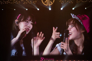  Girls' Generation 3rd Giappone Tour - Taeyeon and Tiffany