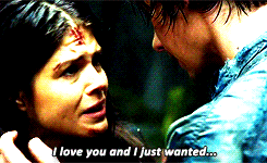  Jasper confessing his amor for Octavia while he was going nuts.