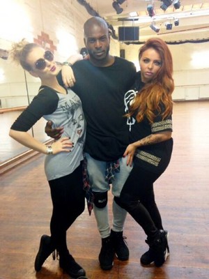  Jesy and Perrie at rehearsals today