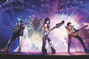  KISS ~Paul, Tommy and Gene